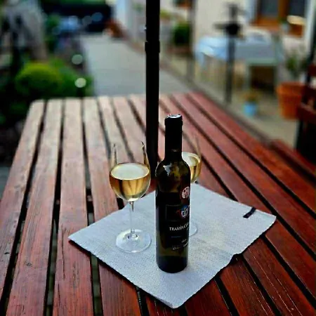 Magnólia štítnik Apartamento Otilia