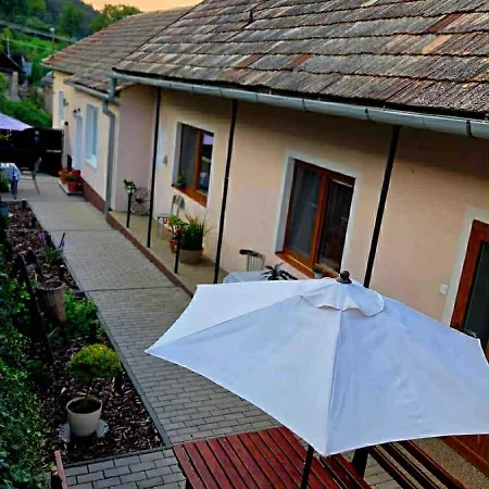 Magnólia štítnik Apartamento